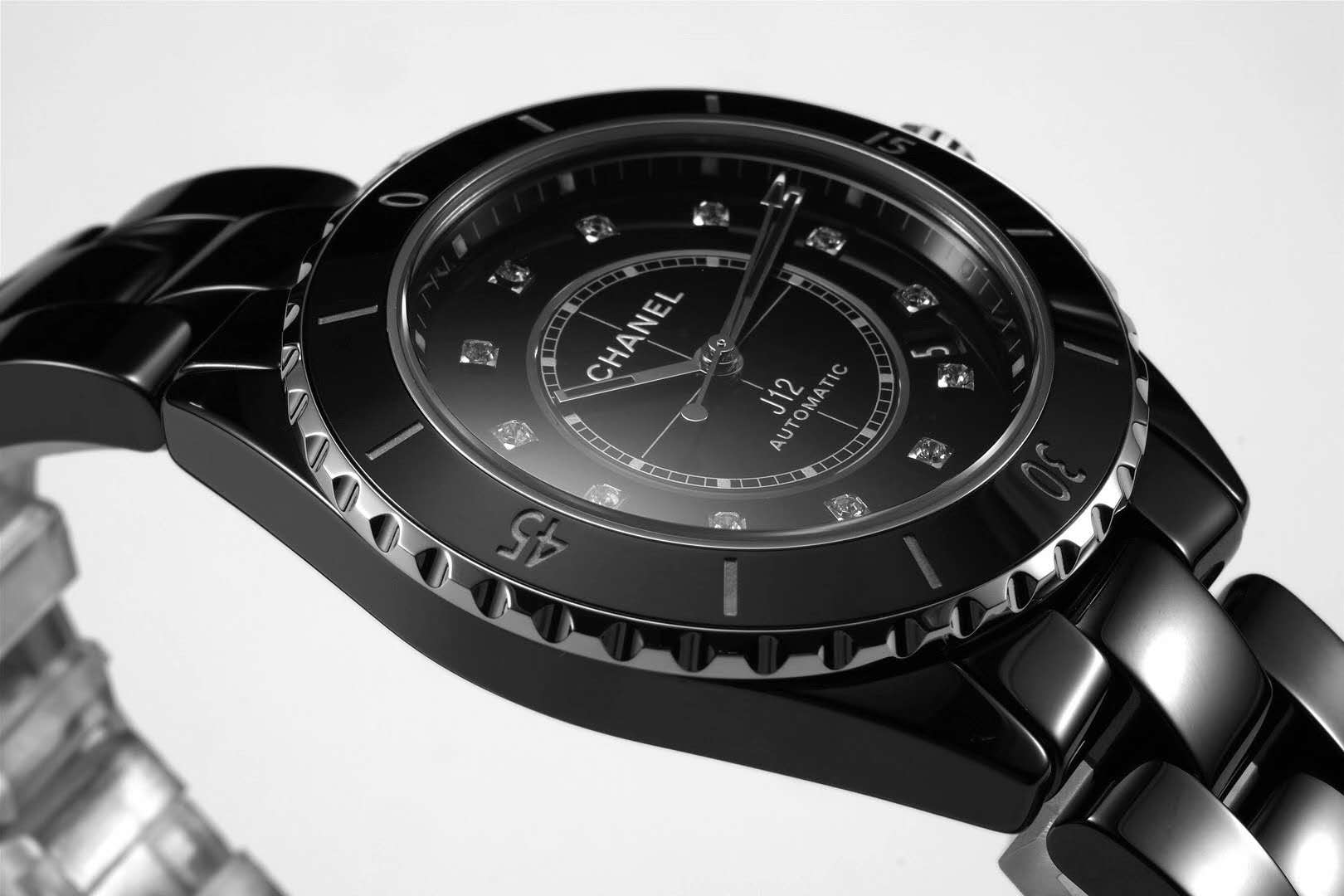 J12 Black Ceramic and Steel with D1am0nd Markers Ref: H5697