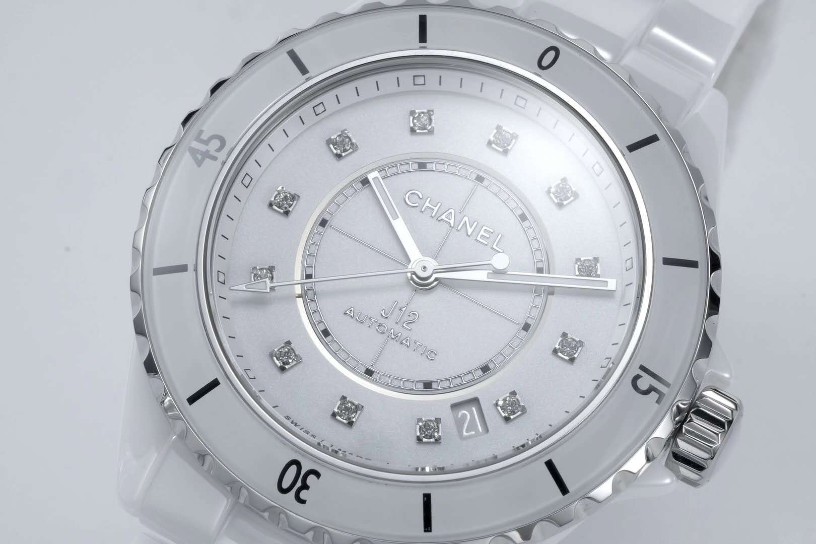 J12 White Ceramic and Steel with D1am0nd Markers Ref: H5705