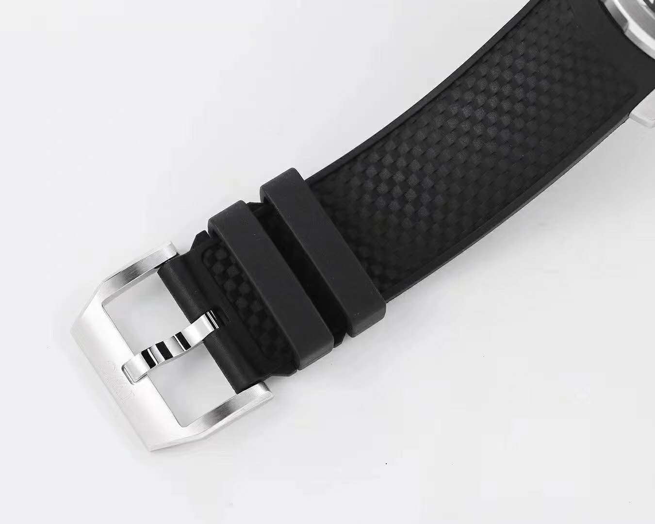 Aquatimer Chronograph Edition IW379506 “Sharks”