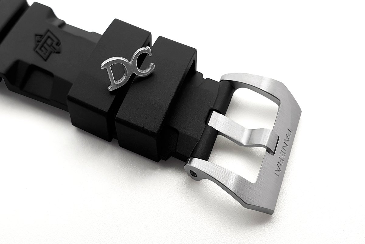 PAM683 Luminor Marina Submersible