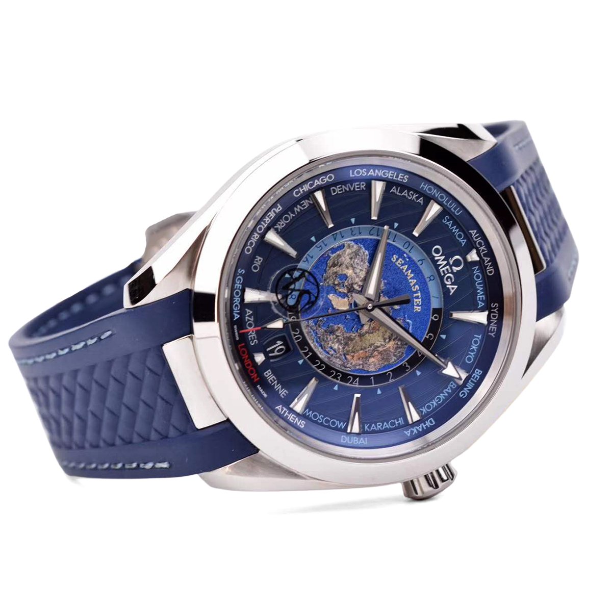 Seamaster Aqua Terra Worldtimer Master Chrononometer Blue Dial on Blue Rubber Strap