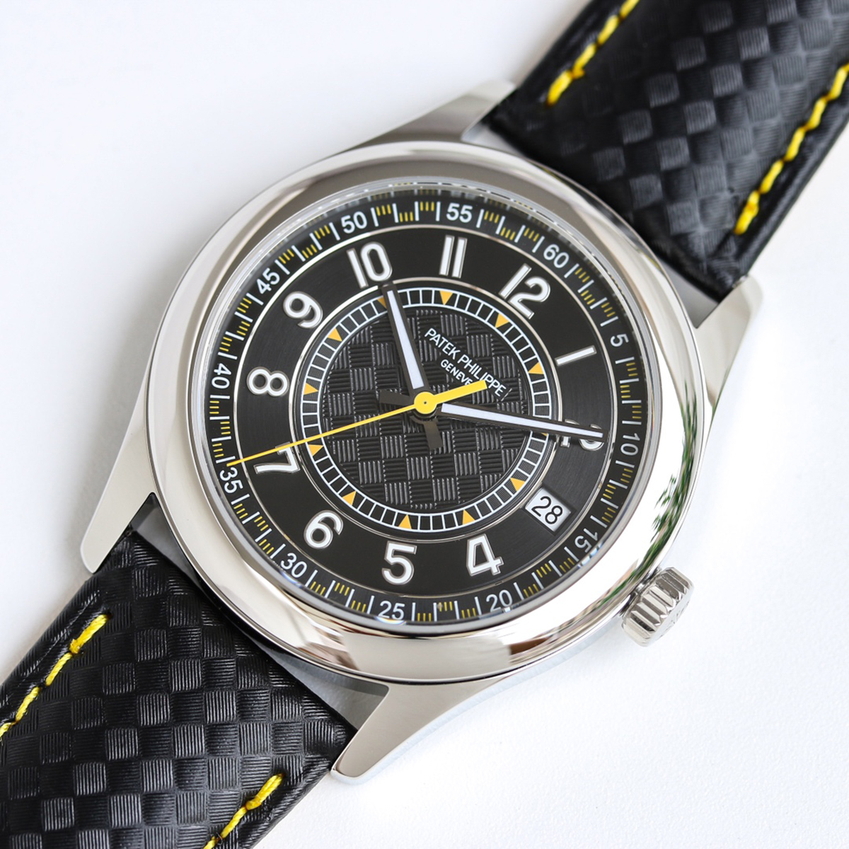 Calatrava 6007G-001 Yellow Black Dial in White Gold