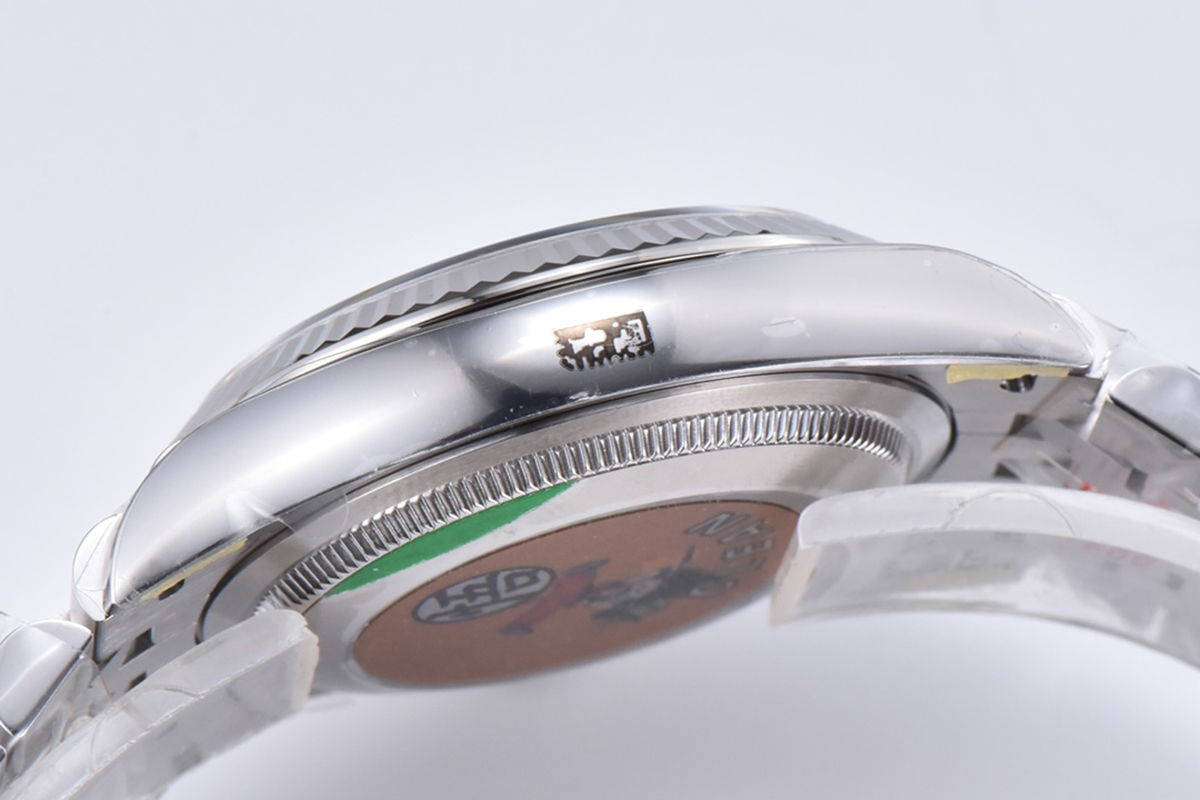 Datejust 36 126234 Bright Blue Dial with D1am0nd Marker in Steel in Jubilee Bracelet